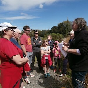 Keen geocachers at Bushy Point 6 October